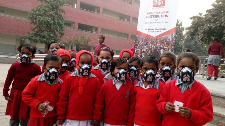 HDFC Ergo Distributes 10,000 Masks to Safeguard Children from Air Pollution