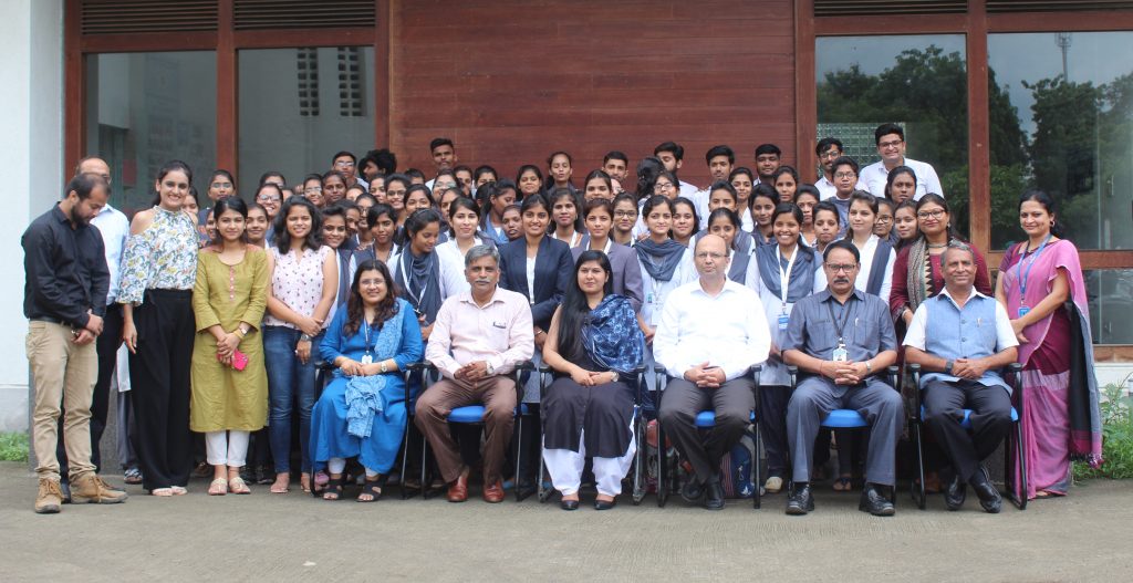 bajaj finance main office