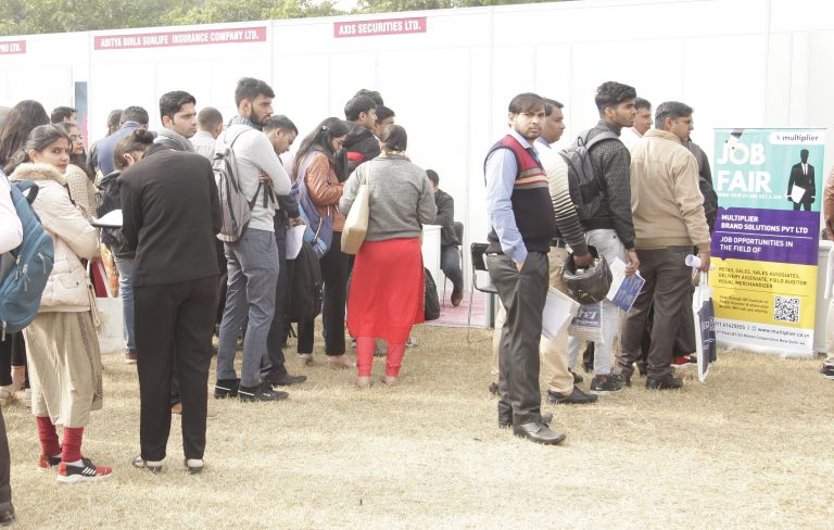 Axis Bank Hosts Mega Job Fair JobX for Retired Personnel and Children of Delhi Police