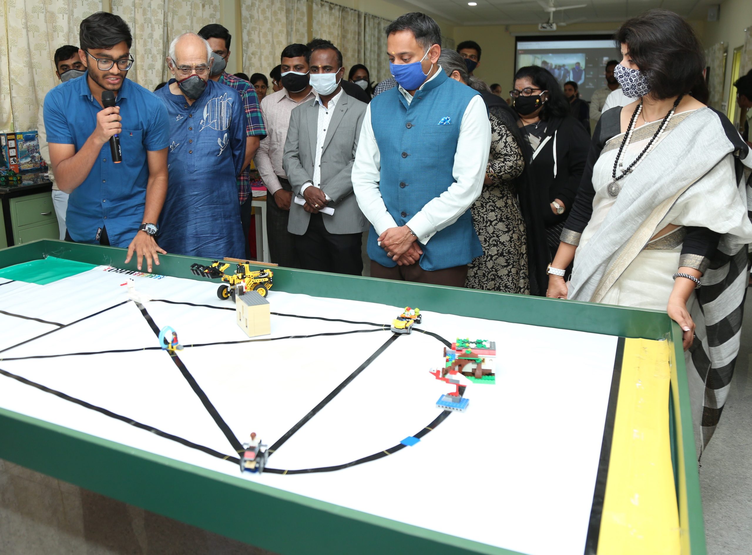 Boeing India Installed a STEM Lab in Shishu Mandir, Bangalore CSR Mandate