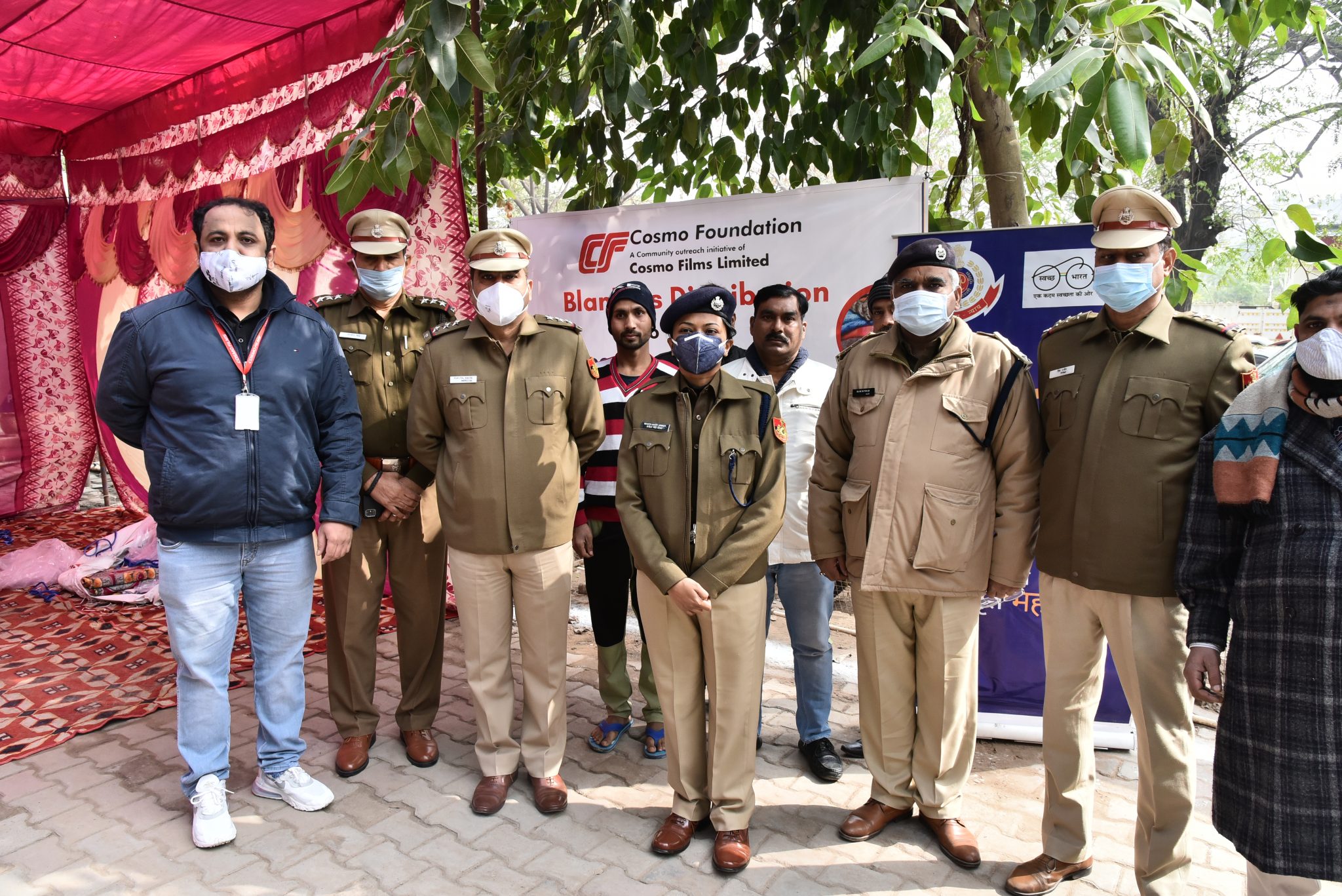 Cosmo Foundation Distributed Blankets to the Needy CSR Mandate