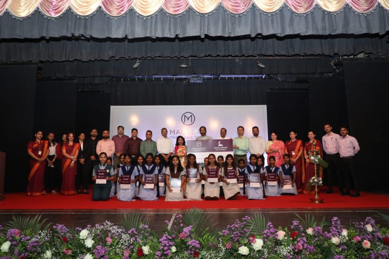 Malabar Gold & Diamonds Awarded Scholarships to 350+ Girl Students in Ghatkopar