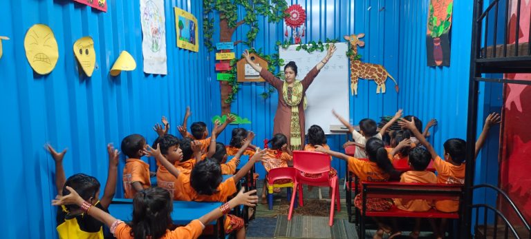 Emiza Champions Inclusive Education for Underprivileged Children at Signal Shala’s Unique School Beneath Flyovers